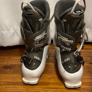 Atomic Alpine Ski boots